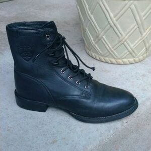 EUC Ariat Women's Heritage Lacer II Black Deertan Western Boots size 6.5 B